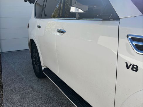 Used 2021 Nissan Armada SL w/ Midnight Edition Package image 2