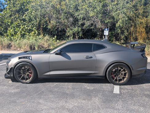 Used 2023 Chevrolet Camaro ZL1 image 11