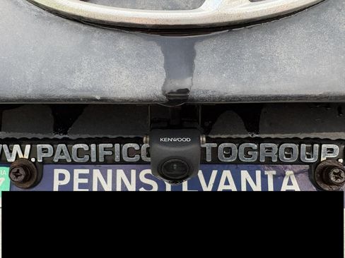 Used 2015 Hyundai Elantra SE image 16