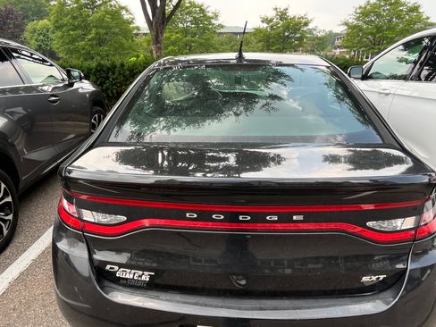 Used 2013 Dodge Dart SXT FWD image 1