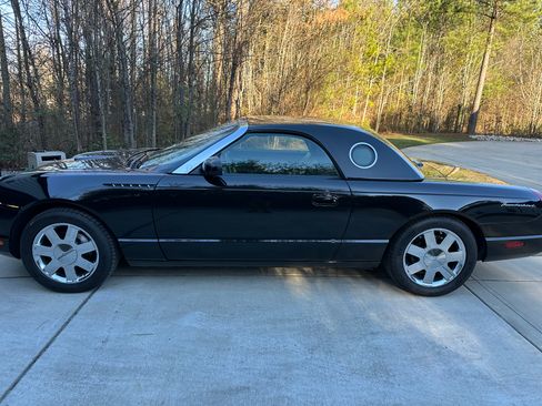 Used 2002 Ford Thunderbird image 6