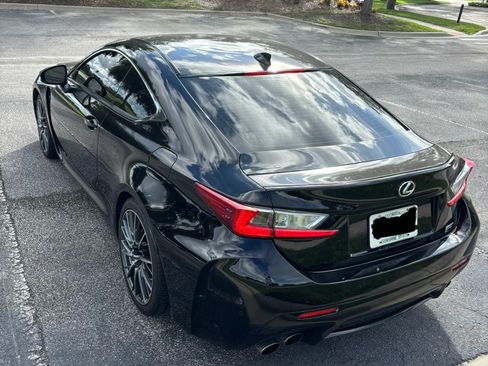 Used 2015 Lexus RC F w/ Performance Package RWD image 32