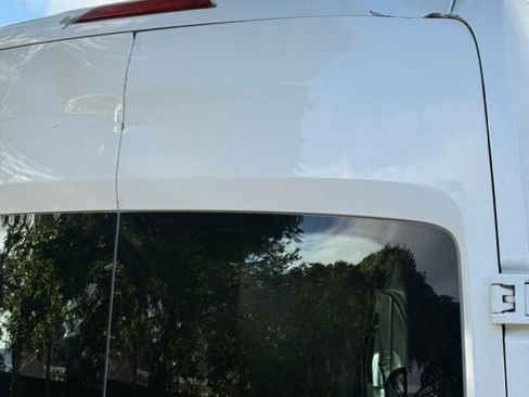 Used 2015 Ford Transit 250 148 High Roof RWD image 9