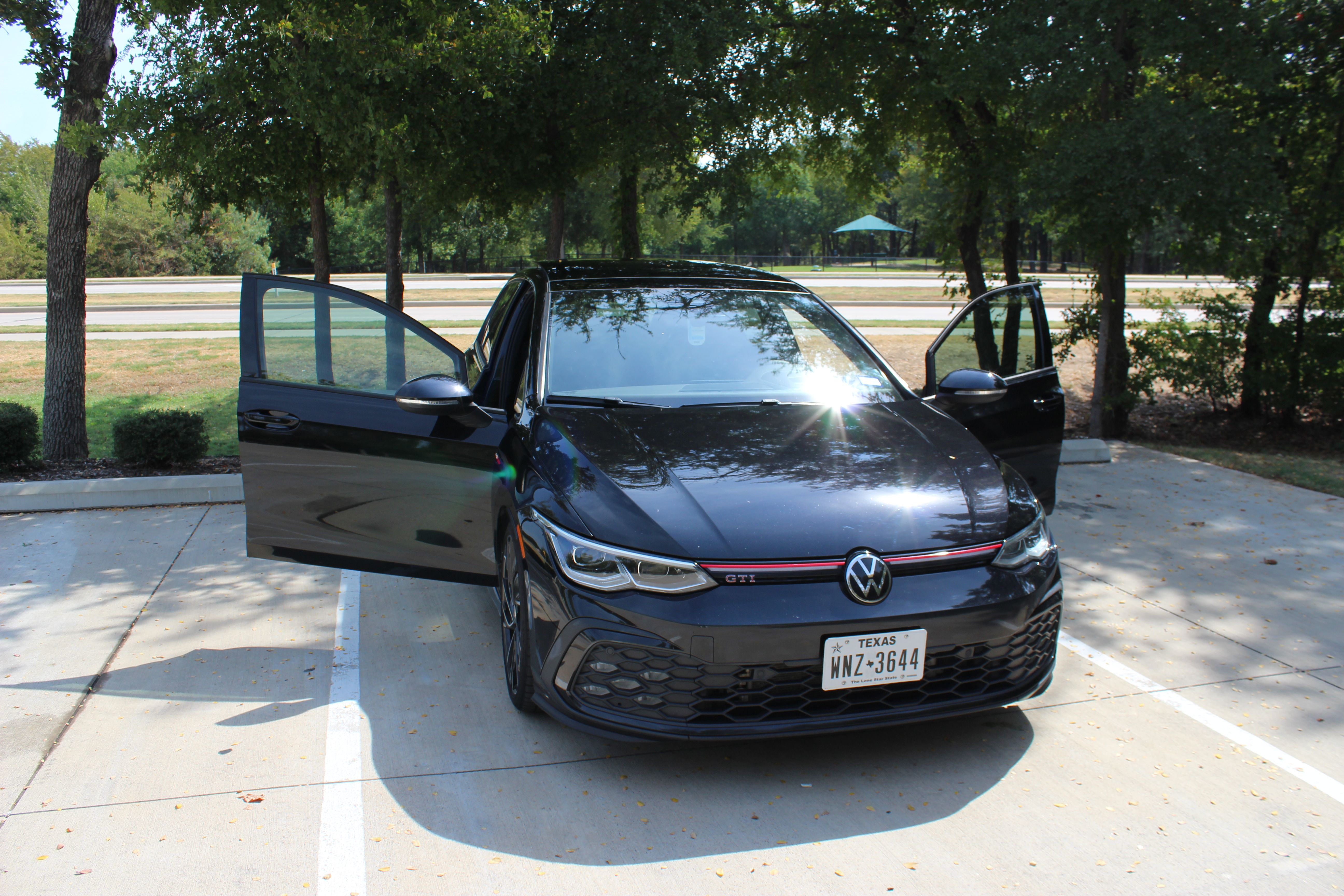 Used 2022 Volkswagen GTI Autobahn FWD image 14