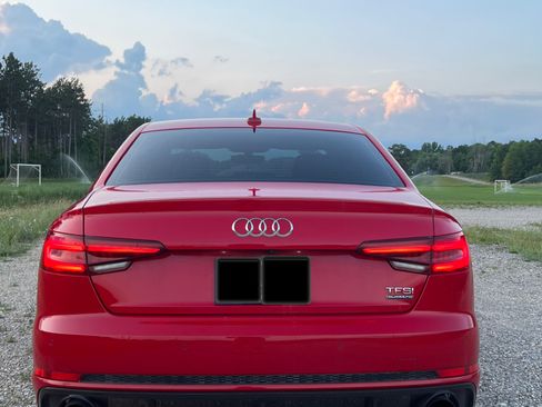 Used 2018 Audi A4 2.0T Premium Plus AWD/4WD image 4