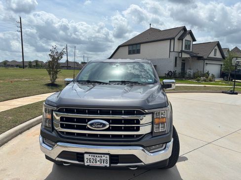 Used 2023 Ford F150 Lariat w/ FX4 Off-Road Package AWD/4WD image 2