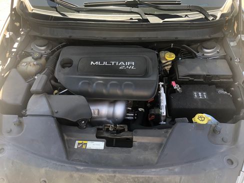 Used 2015 Jeep Cherokee Latitude image 14