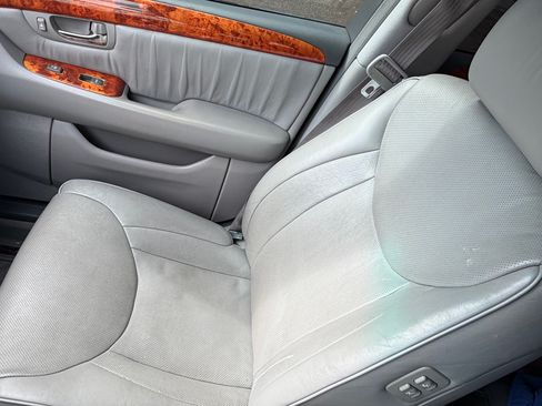 Used 2005 Lexus LS 430 image 12