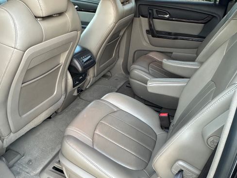 Used 2015 GMC Acadia Denali image 9