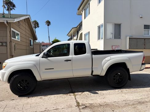 Used 2006 Toyota Tacoma 4x4 Access Cab V6 w/ SR5 Pkg #2 image 6