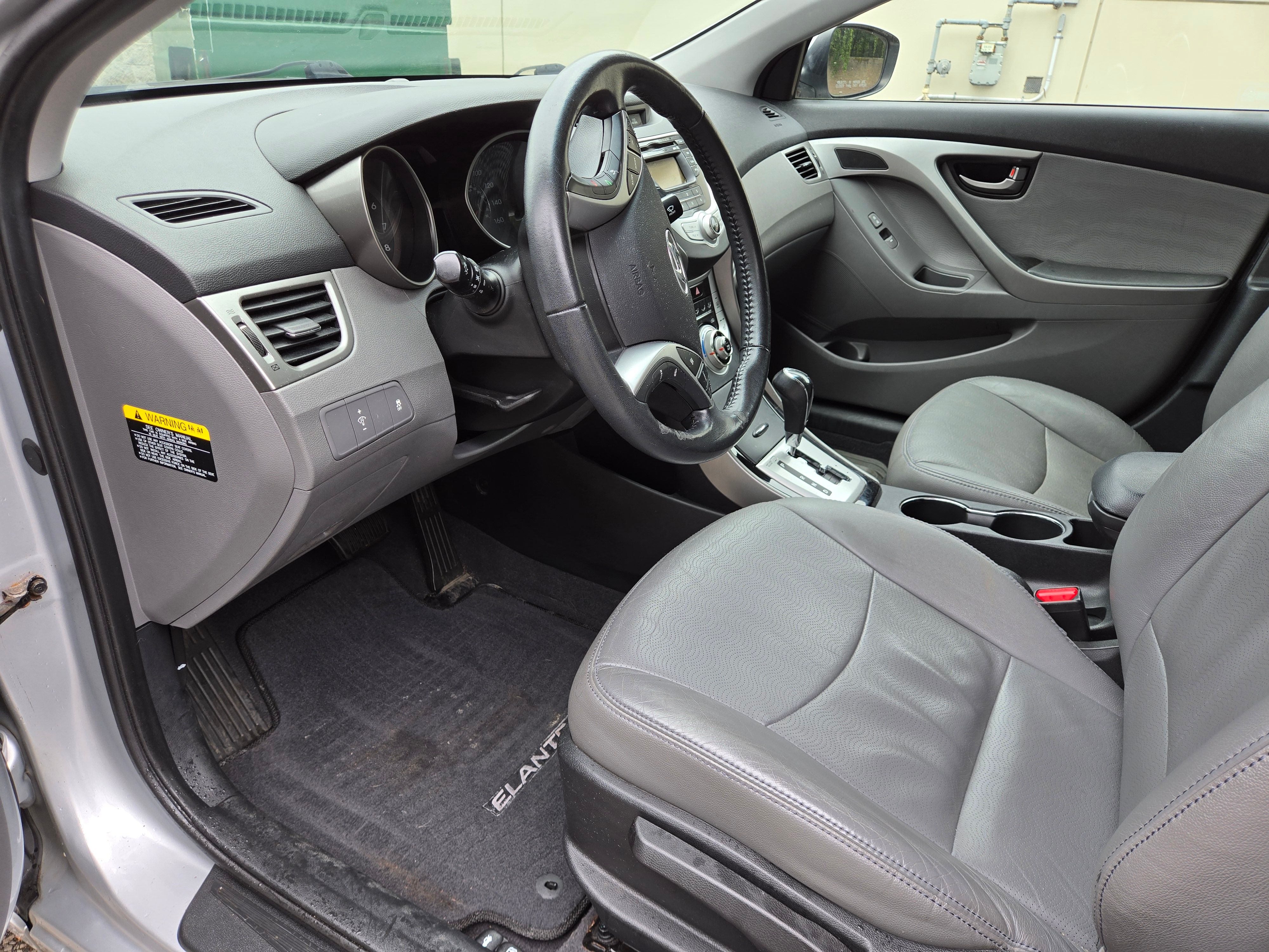 Used 2011 Hyundai Elantra Limited FWD image 12