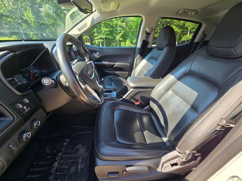 Used 2017 GMC Canyon SLT w/ Driver Alert Package AWD/4WD image 8
