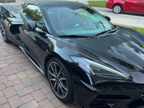 Used 2023 Chevrolet Corvette Stingray Preferred Conv w/ Chrome Exterior Badge Package image 4