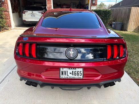 Used 2020 Ford Mustang Premium w/ 2.3L High Performance Package image 17