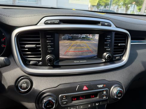 Used 2019 Kia Sorento EX FWD image 8