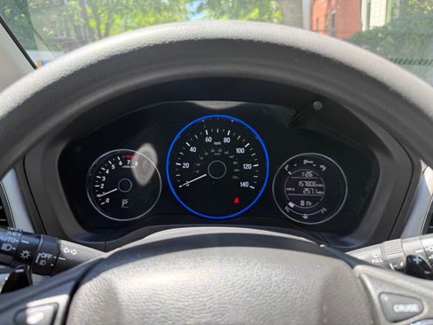 Used 2016 Honda HR-V EX image 14