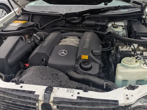 Used 1998 Mercedes-Benz E 320 Sedan image 15