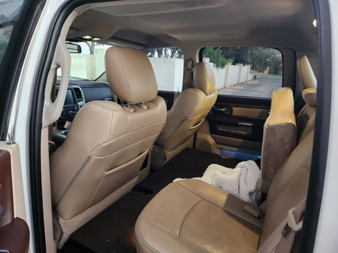 Used 2015 RAM 1500 Laramie w/ Convenience Group image 3