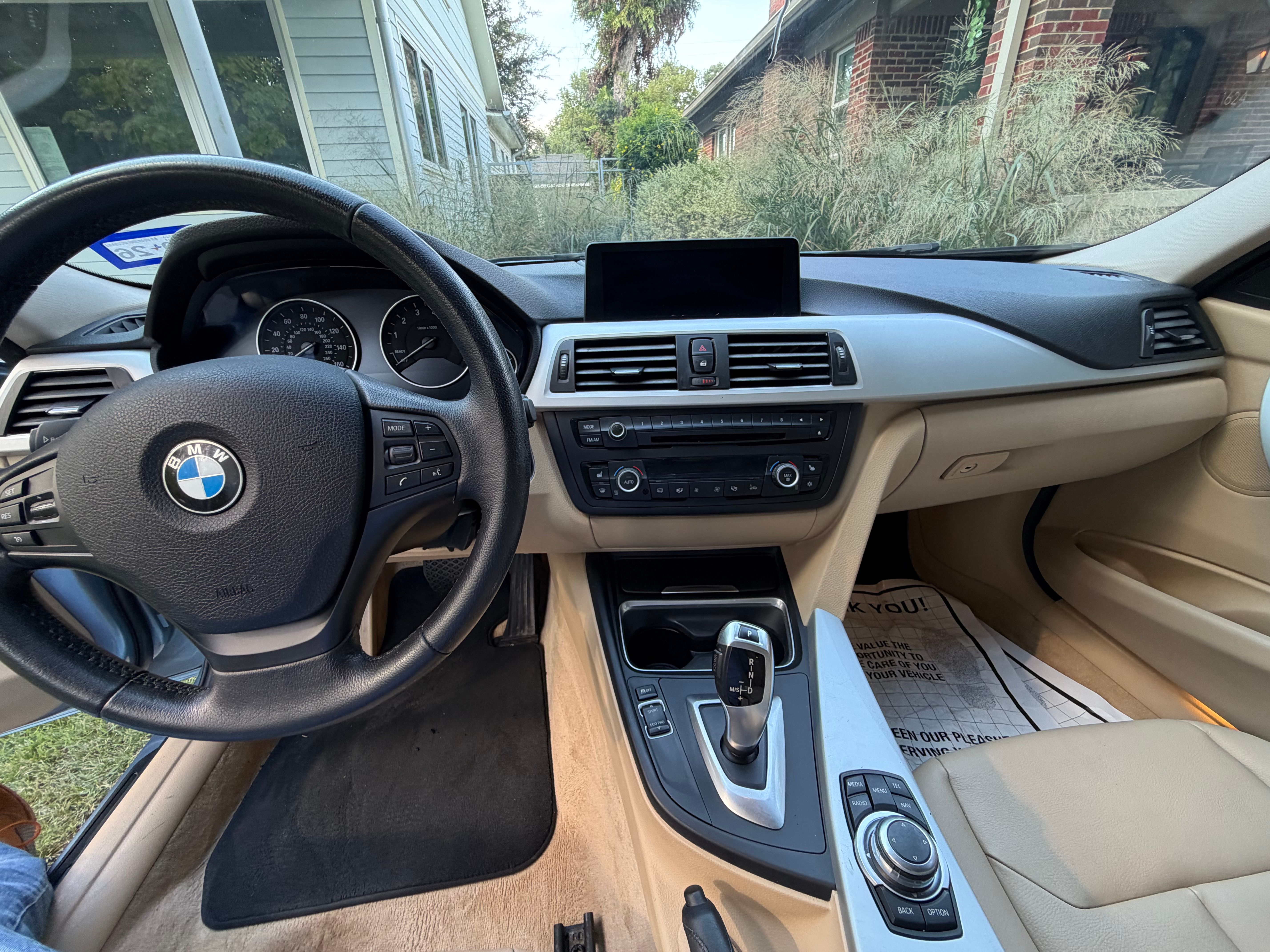 Used 2012 BMW 328i Sedan RWD image 22