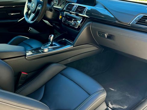 Used 2019 BMW M4 Coupe image 14