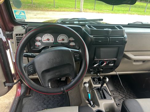 Used 2003 Jeep Wrangler Sahara image 16