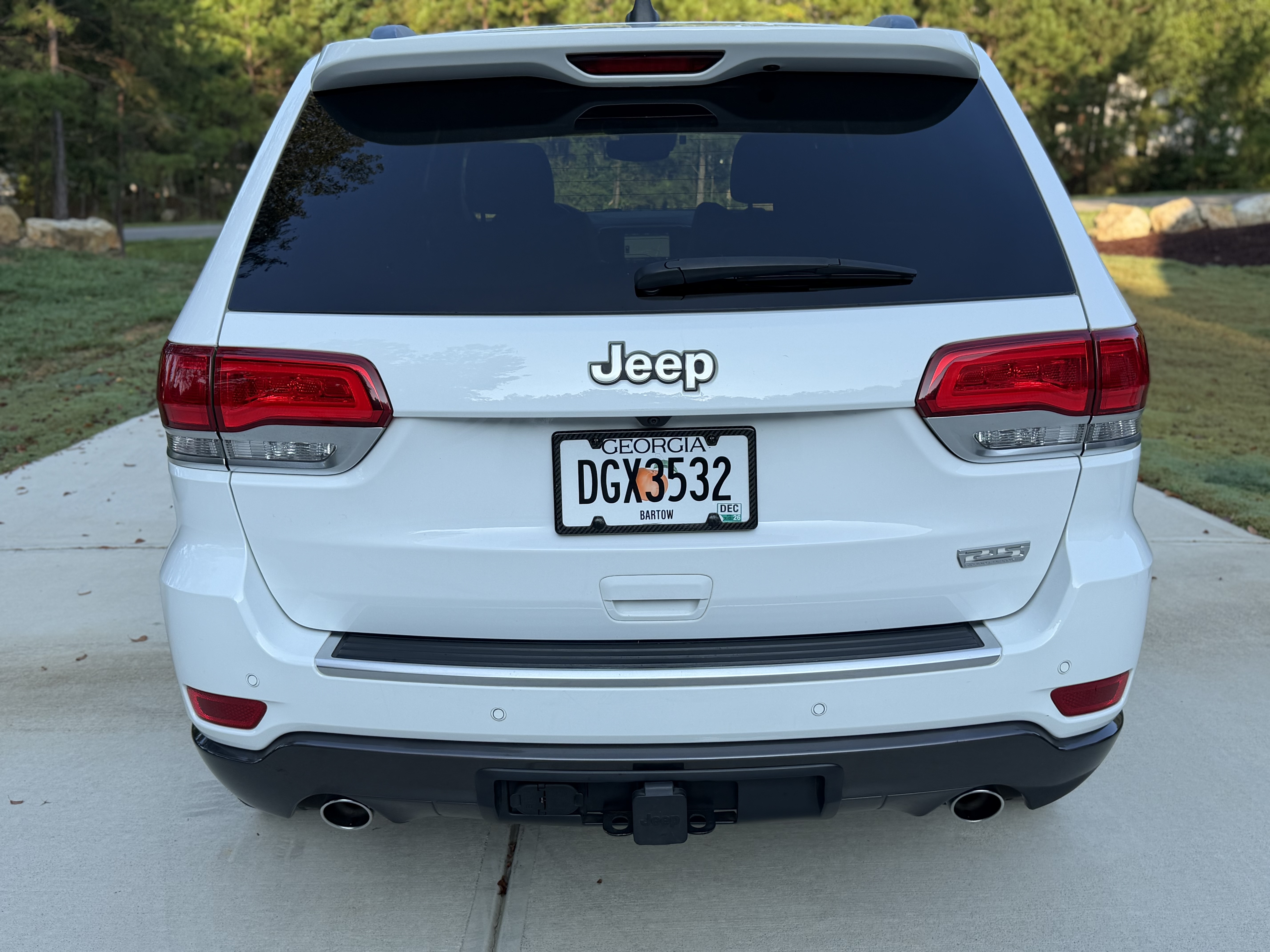 Used 2018 Jeep Grand Cherokee Limited RWD image 4