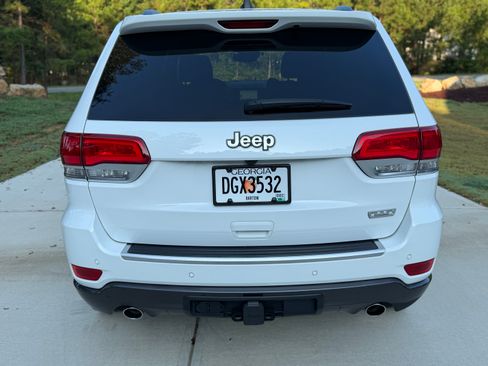 Used 2018 Jeep Grand Cherokee Limited RWD image 4
