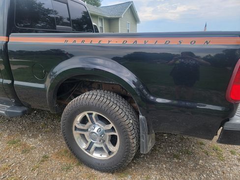 Used 2008 Ford F250 Harley-Davidson AWD/4WD image 5