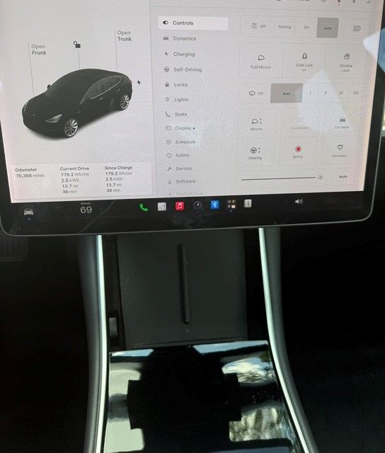 Used 2019 Tesla Model 3 Standard Range Plus RWD image 6