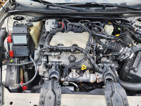 Used 2003 Chevrolet Impala FWD image 8