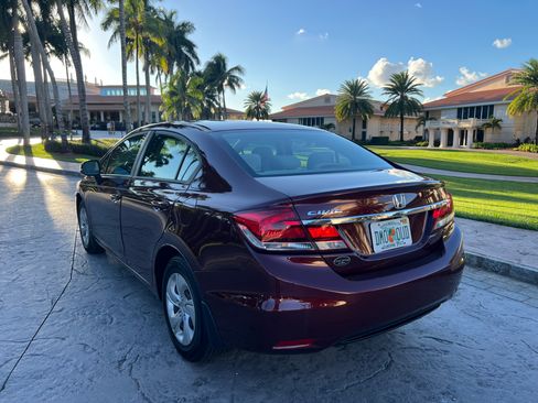 Used 2013 Honda Civic LX image 12