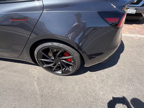 Used 2024 Tesla Model 3 Performance image 26