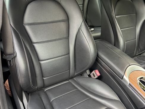 Used 2020 Mercedes-Benz C 300 Sedan image 24