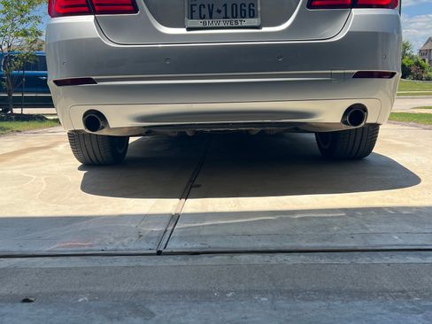 Used 2011 BMW 535i Sedan RWD image 5