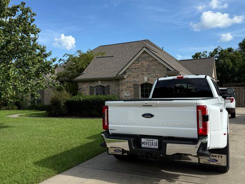 Used 2025 Ford F350 Lariat w/ Lariat Ultimate Package image 8