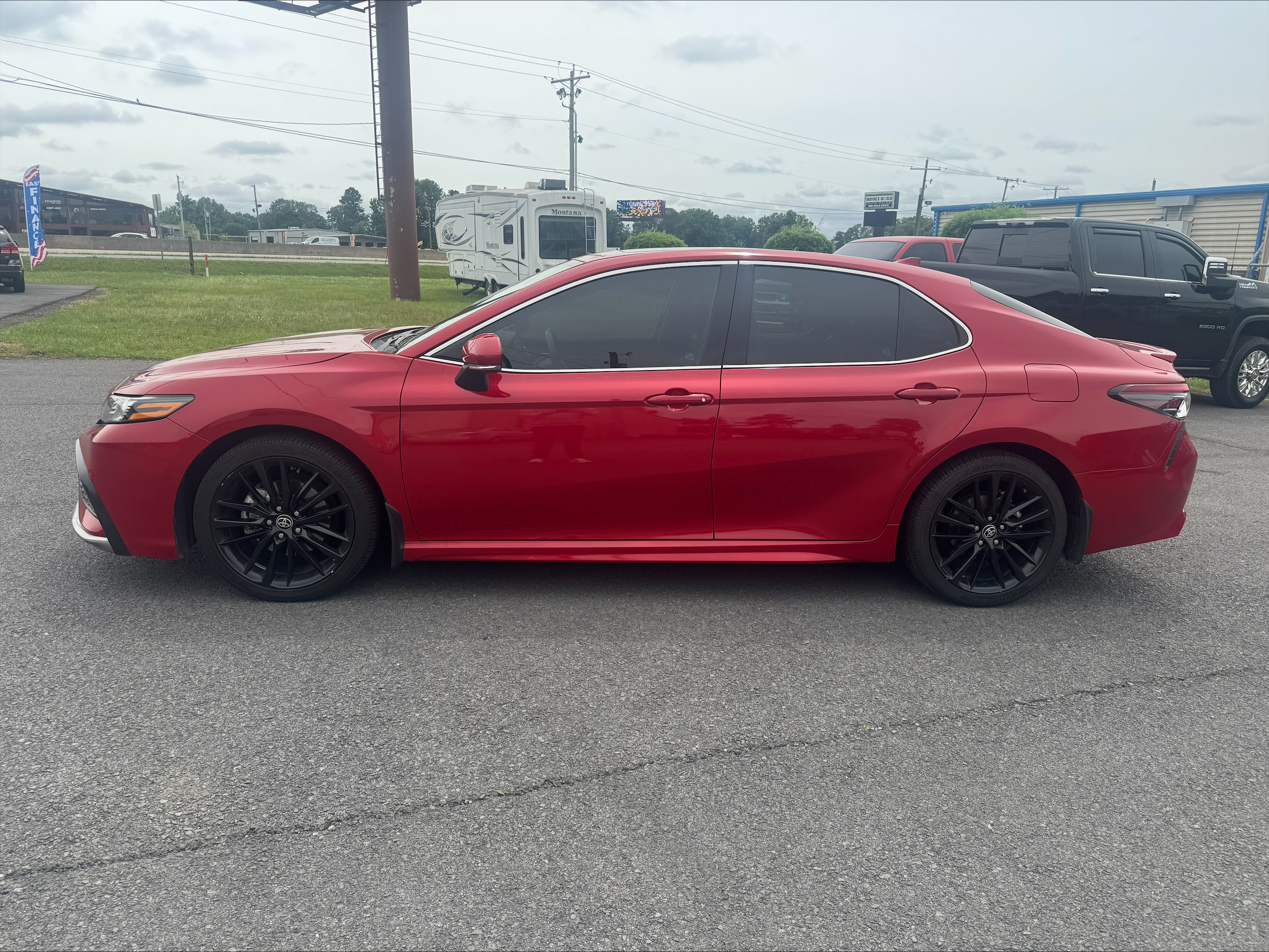 Used 2024 Toyota Camry XSE w/ Cold Weather Package FWD image 8