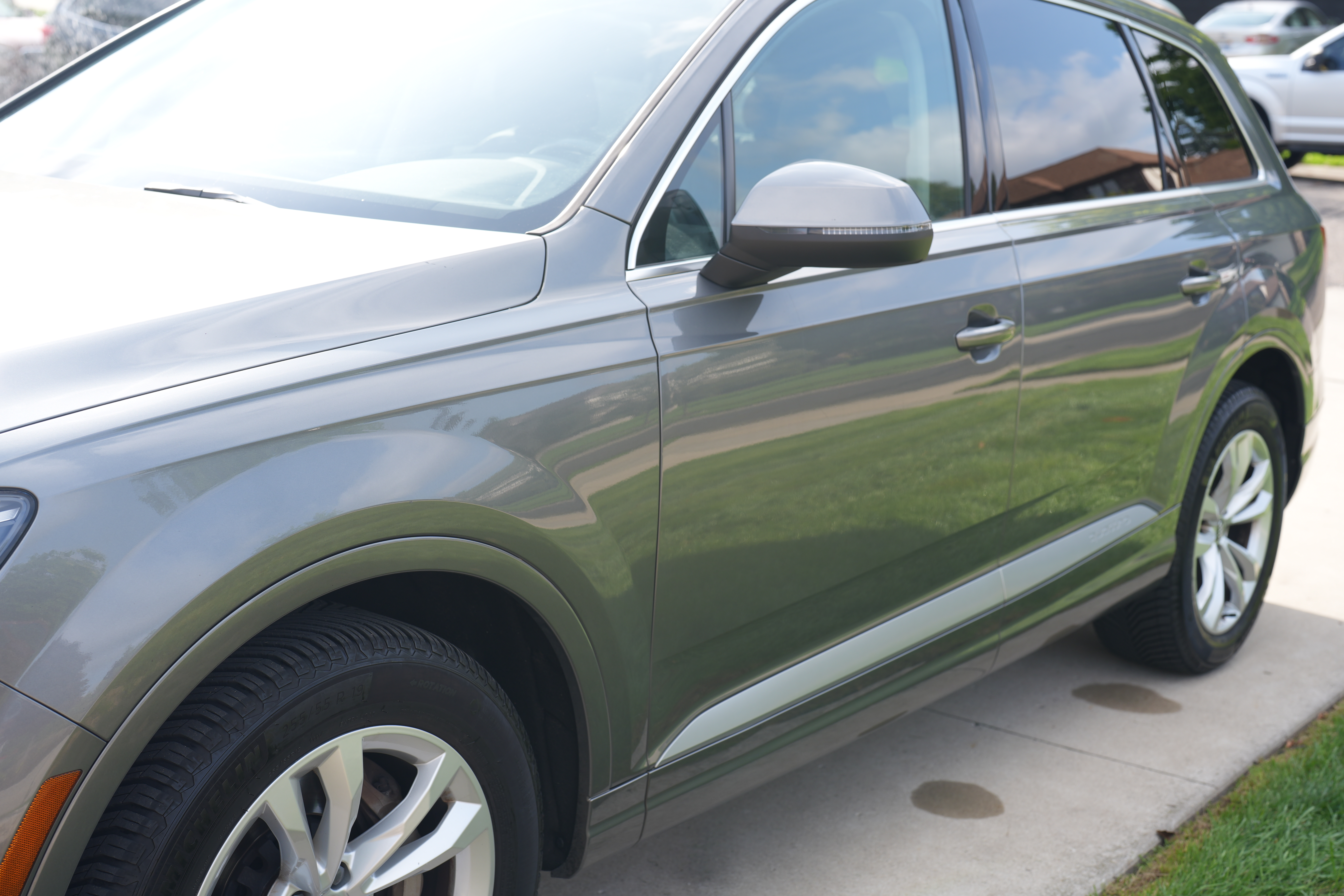 Used 2018 Audi Q7 3.0T Premium Plus w/ Premium Plus Package AWD/4WD image 4