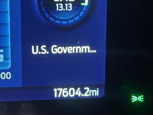 Used 2022 Ford Bronco Badlands image 4