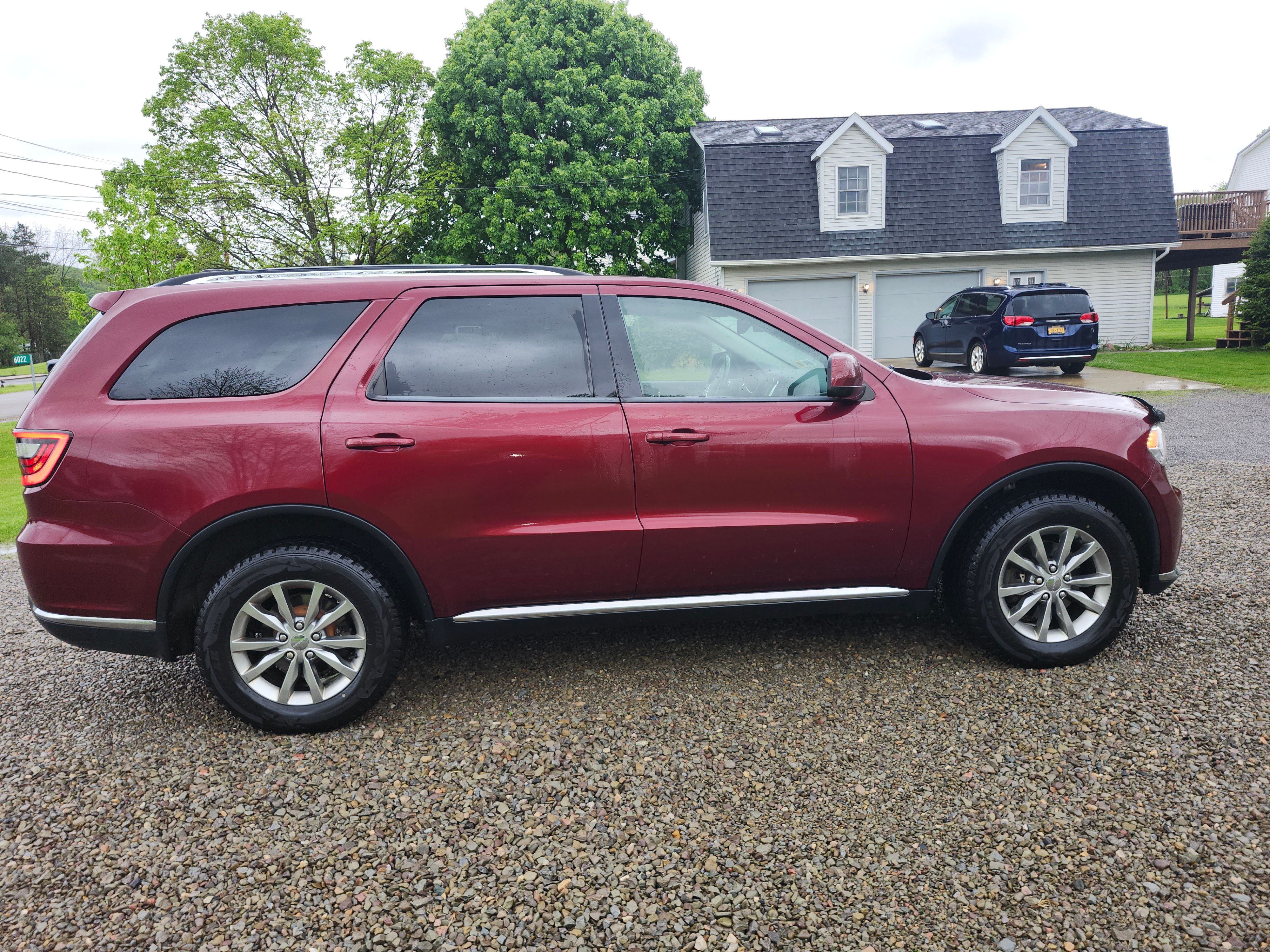 Used 2017 Dodge Durango SXT w/ Quick Order Package 23B AWD/4WD image 6