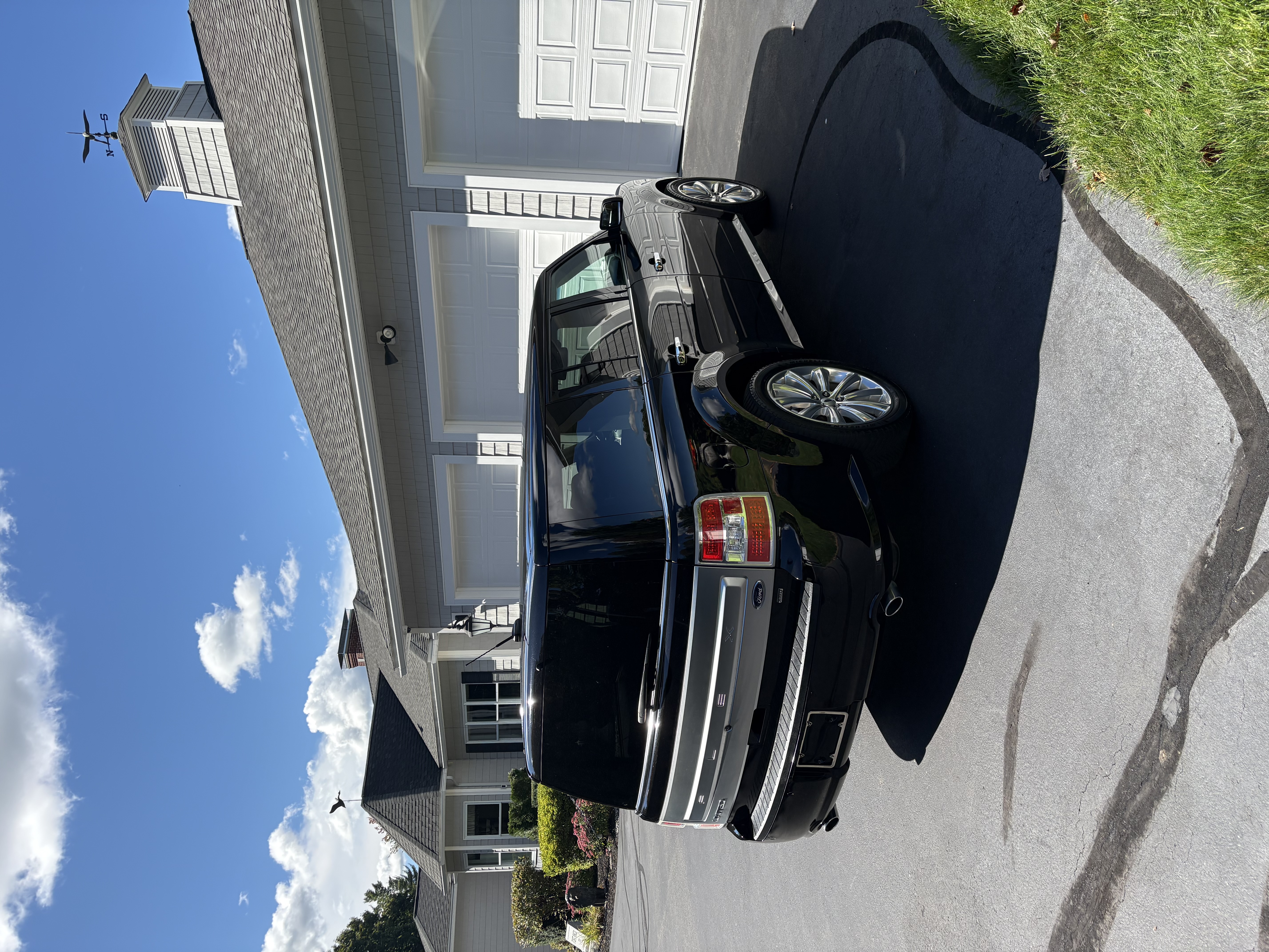 Used 2019 Ford Flex Limited w/ Equipment Group 301A AWD/4WD image 6