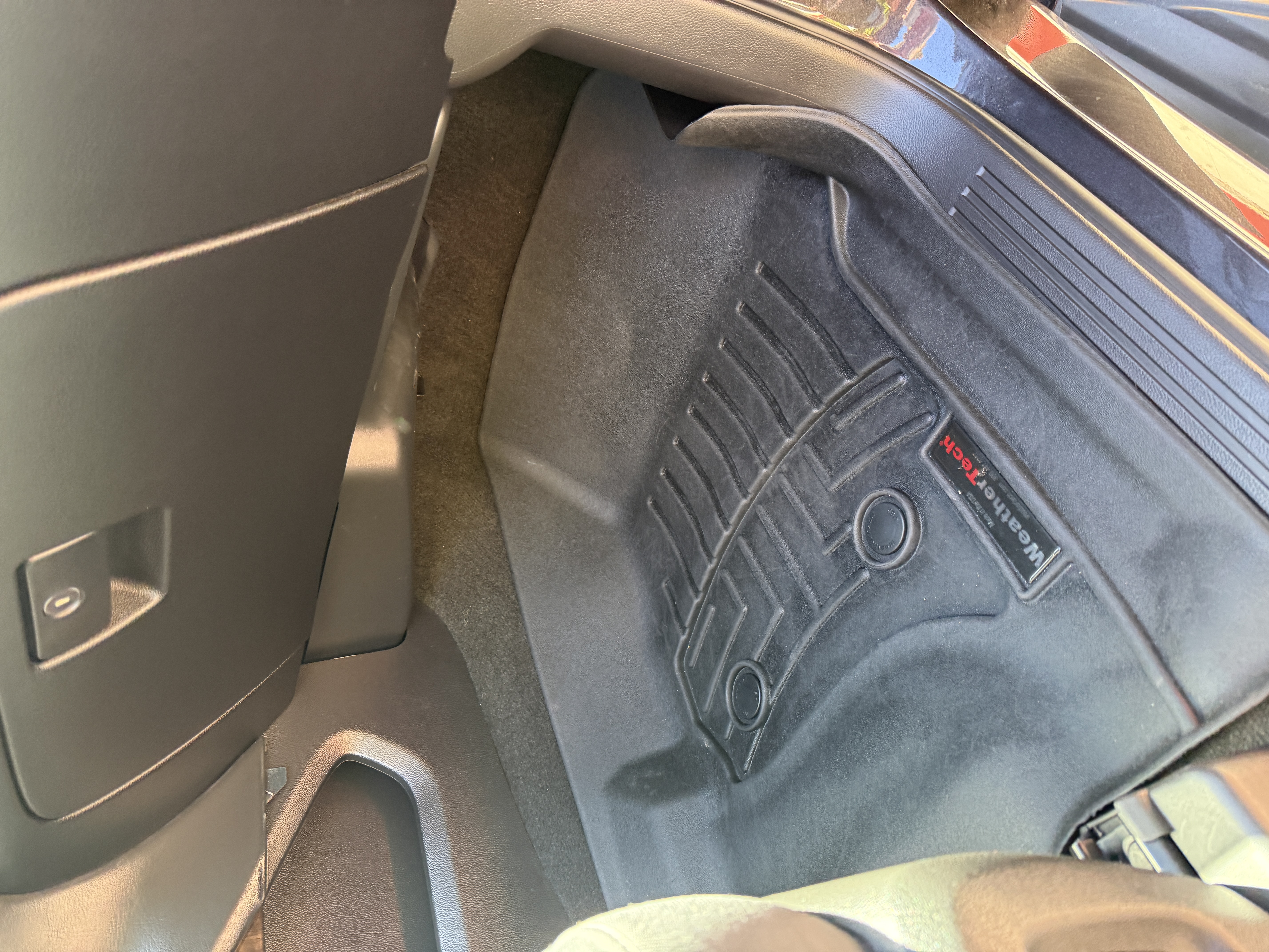 Used 2017 Chevrolet Tahoe LS AWD/4WD image 28