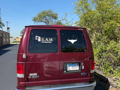 Used 2005 Ford E-350 and Econoline 350 XL