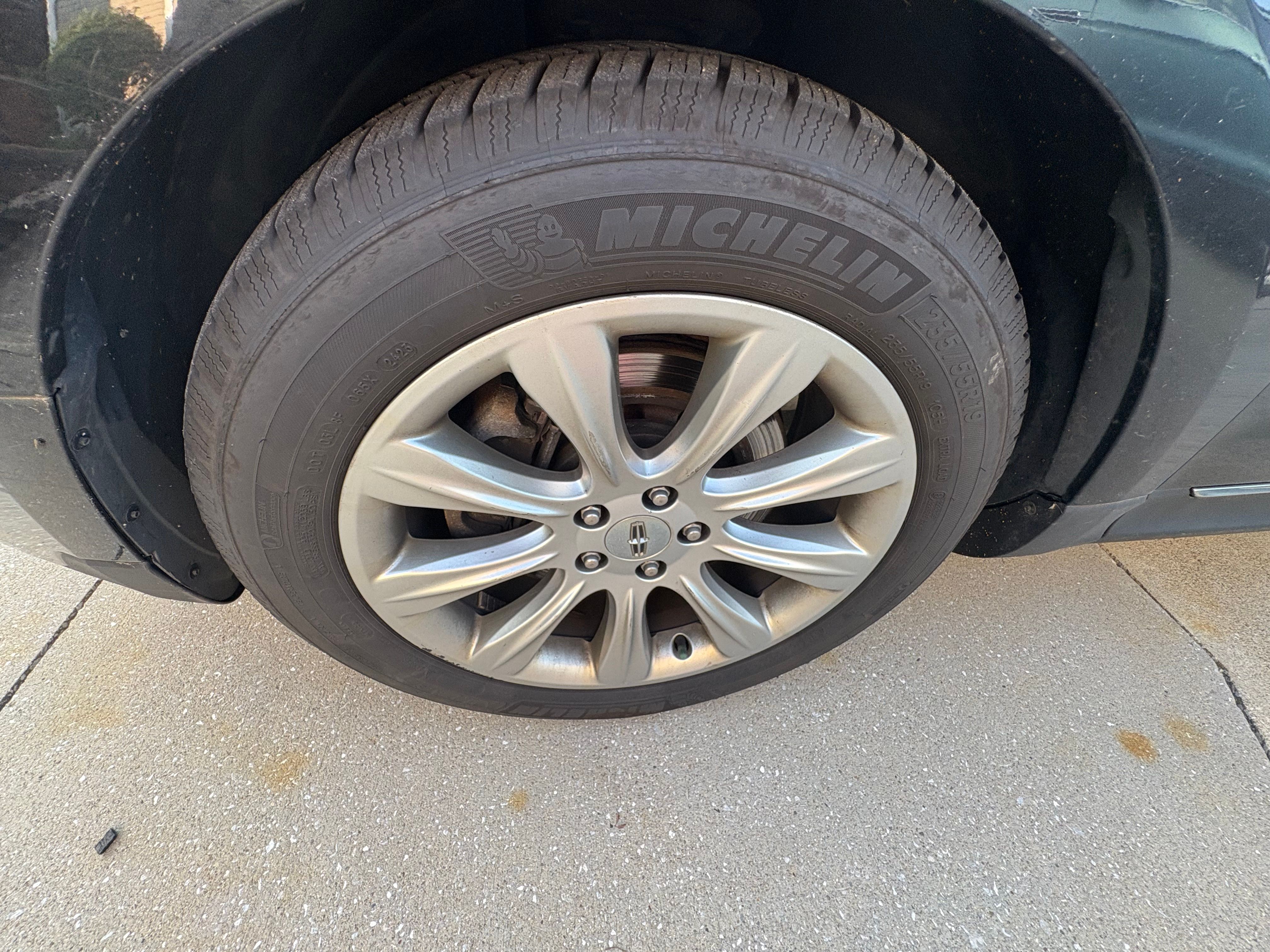 Used 2014 Lincoln MKT AWD w/ Equipment Group 201A image 11