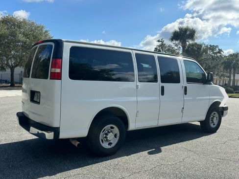 Used 2013 Chevrolet Express 2500 LT w/ LT Preferred Equipment Group image 5