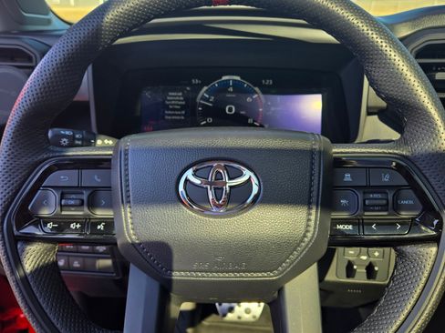 Used 2022 Toyota Tundra TRD Pro image 11