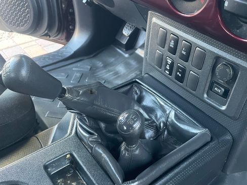 Used 2007 Toyota FJ Cruiser Sport Utility 2D image 18