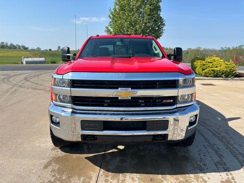Used 2015 Chevrolet Silverado 2500 LTZ w/ Duramax Plus Package AWD/4WD image 2