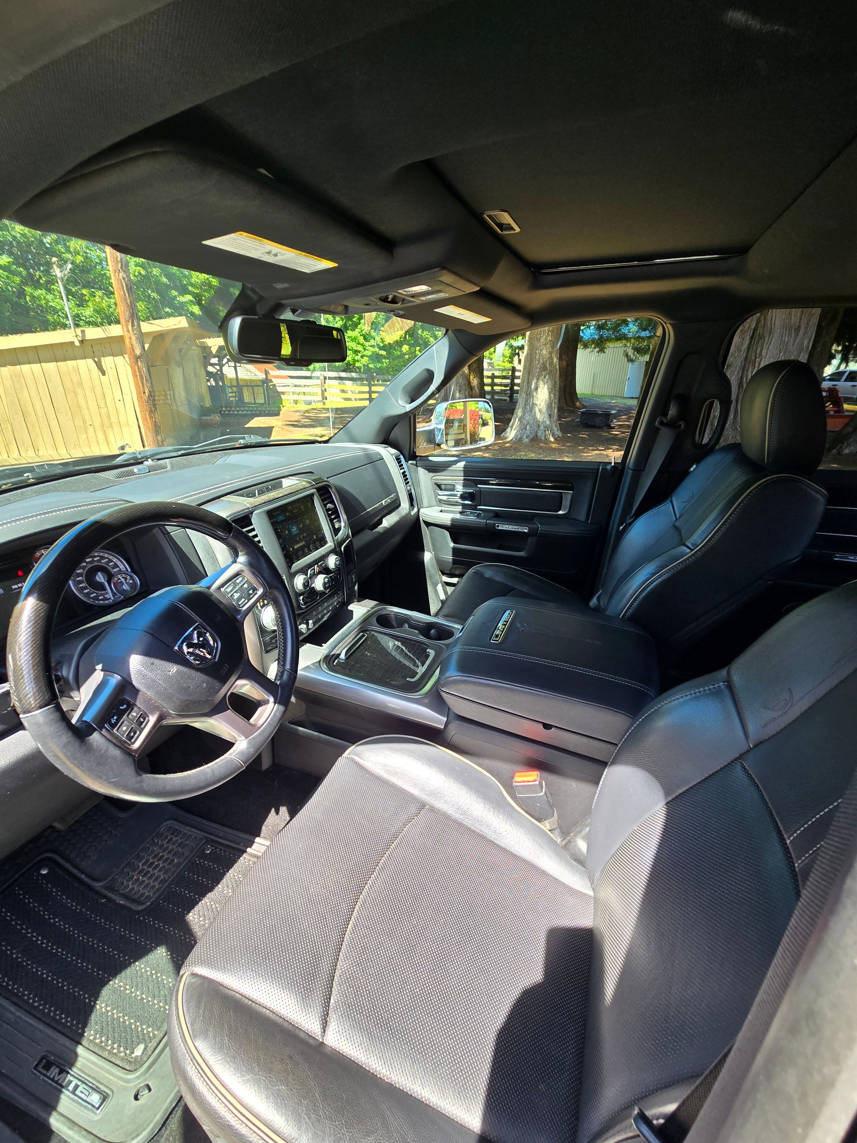 Used 2016 RAM 1500 Limited AWD/4WD image 6