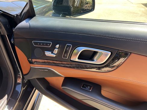 Used 2017 Mercedes-Benz SL 450 image 10