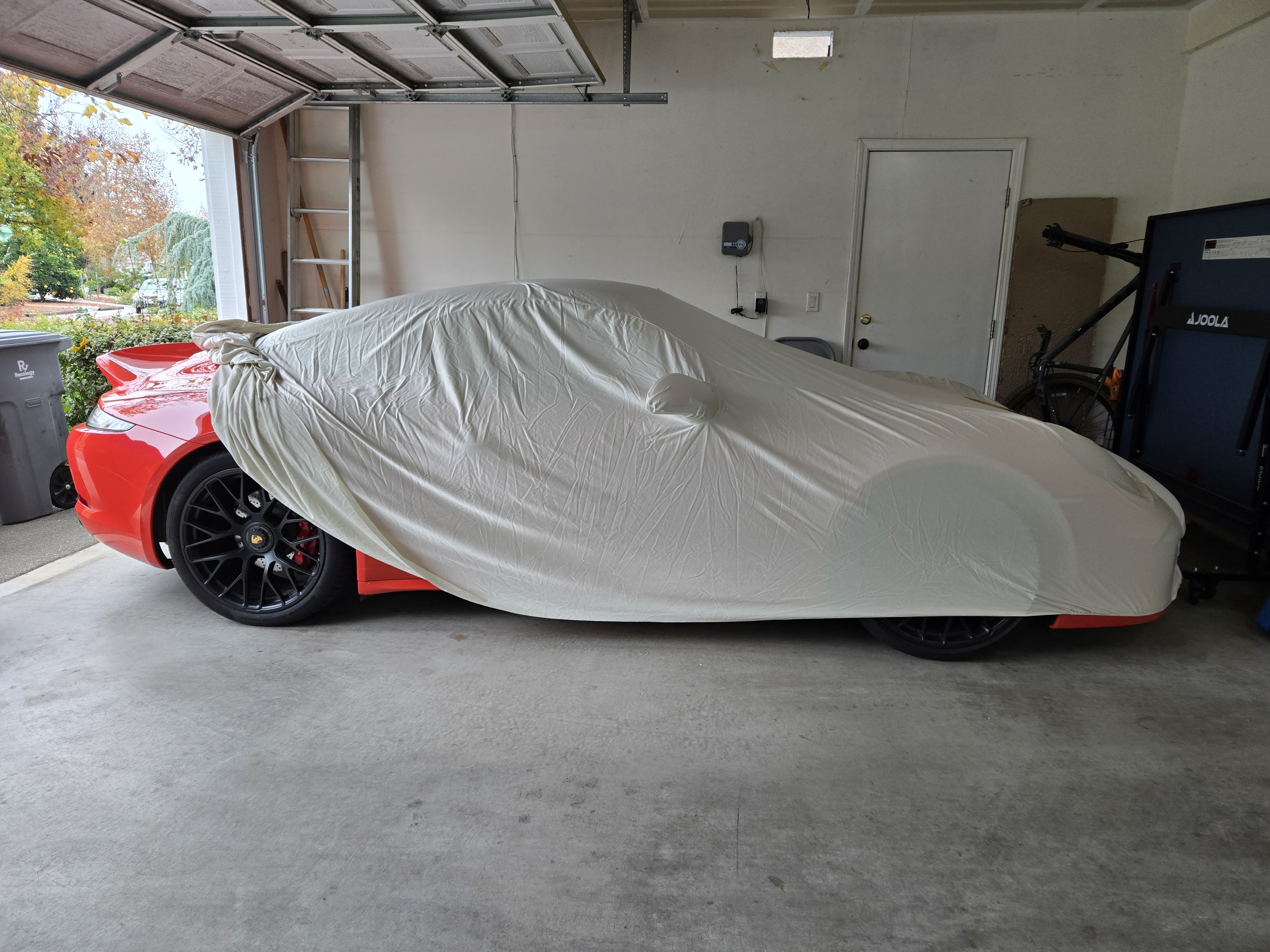 Used 2016 Porsche 911 Cabriolet image 9